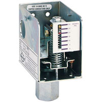 [NVT014012] Series CS/CD Presostato De Diafragma (CD-10: Interruptor de presión de diafragma de bajo costo, rango ajustable de 1-10 psig (0.7-0.69 bar), banda muerta mínima de 1.5 psig (0.1 bar), banda muerta máxima de 11.5 psig (0.79 bar).)